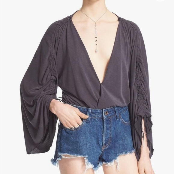 Free People Salt N Peppa Modal Blend Surplice Black Blouse Size Small - Picture 2 of 13